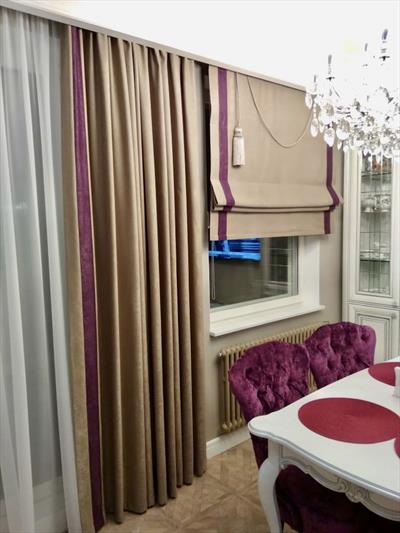 Дизайнерское оформление шторами гостиной-столовой